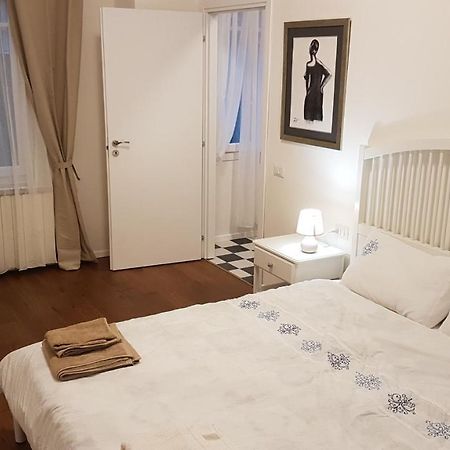 Eliya'S Place Apartman Verbania Kültér fotó